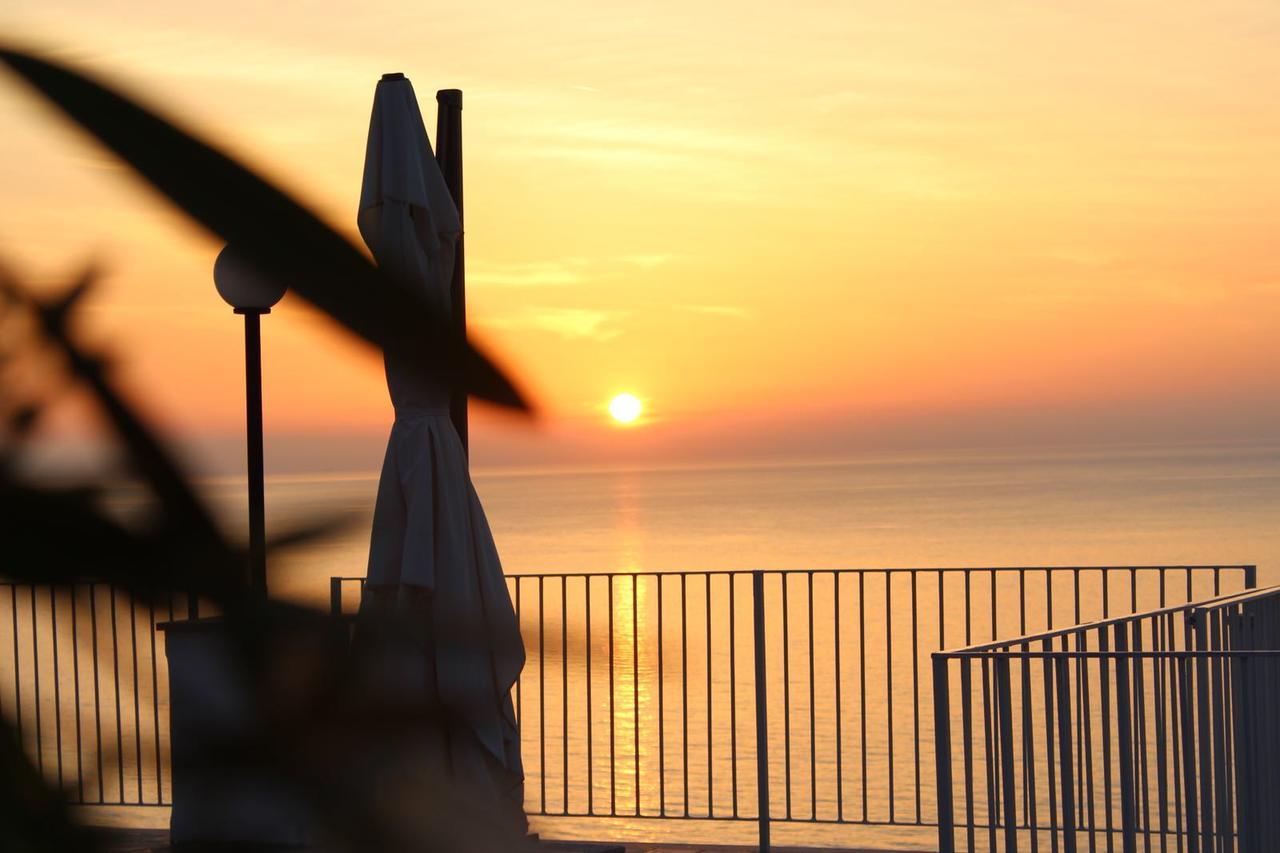 Hotel Costa Viola Palmi Exteriér fotografie